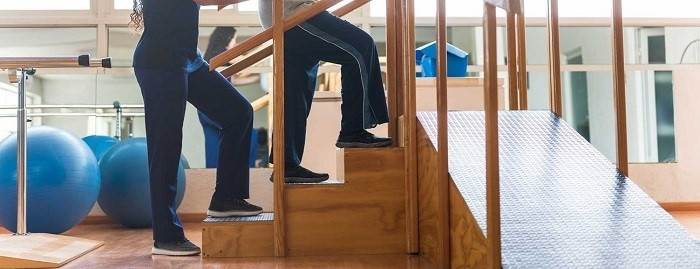 بازتوانی بدون جراحی برای دیسپلازی لگن در بزرگسالان