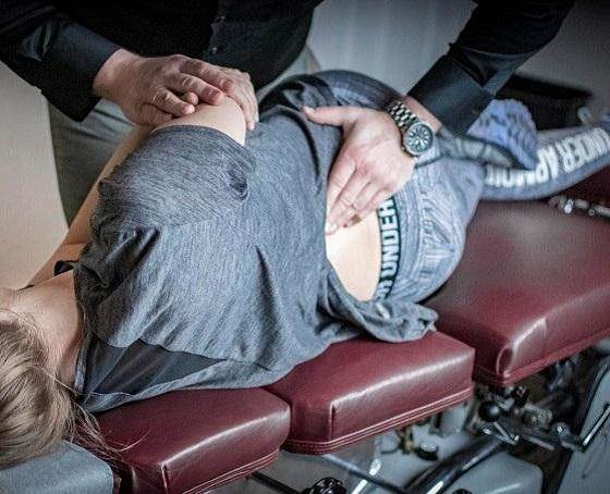 درمان گودی کمر با فیزیوتراپی