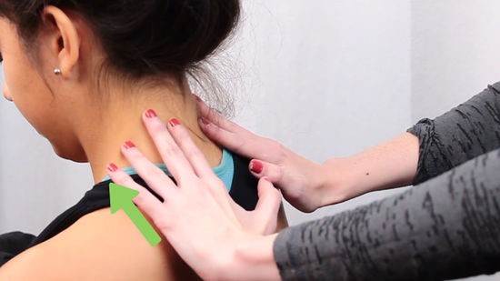 ماساژ درمانی برای برآمدگی دیسک ناحیه گردن